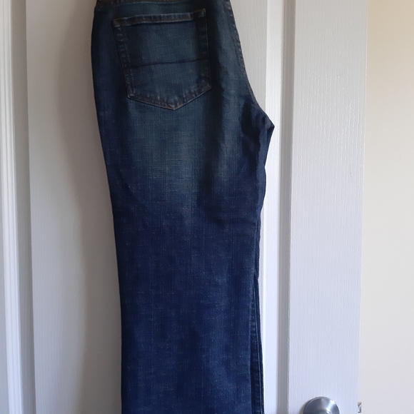 2 Denim Pants 1 Denim Capri Pants - Picture 8 of 10